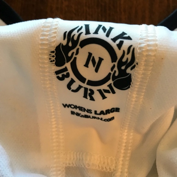 EUC INKnBURN Classic dragonfly Camisole - Picture 4 of 6